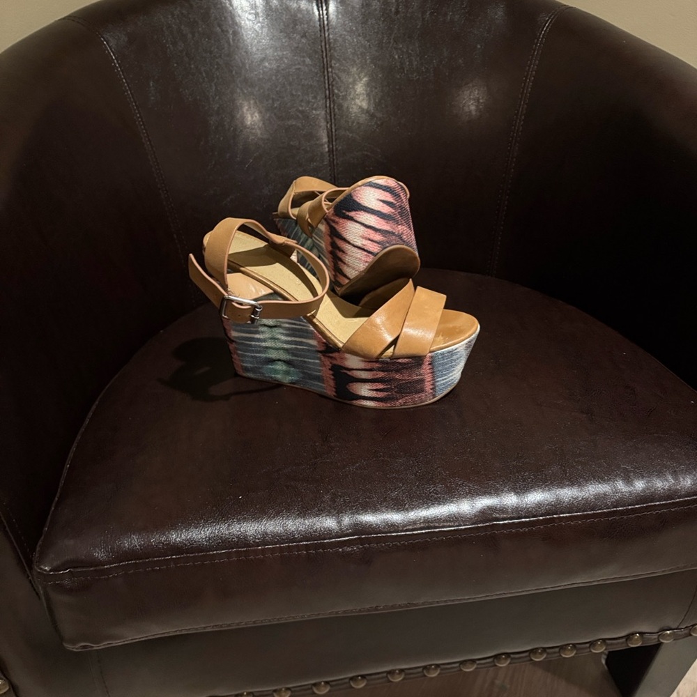Stylish Tan and Multicolor Wedge Sandals